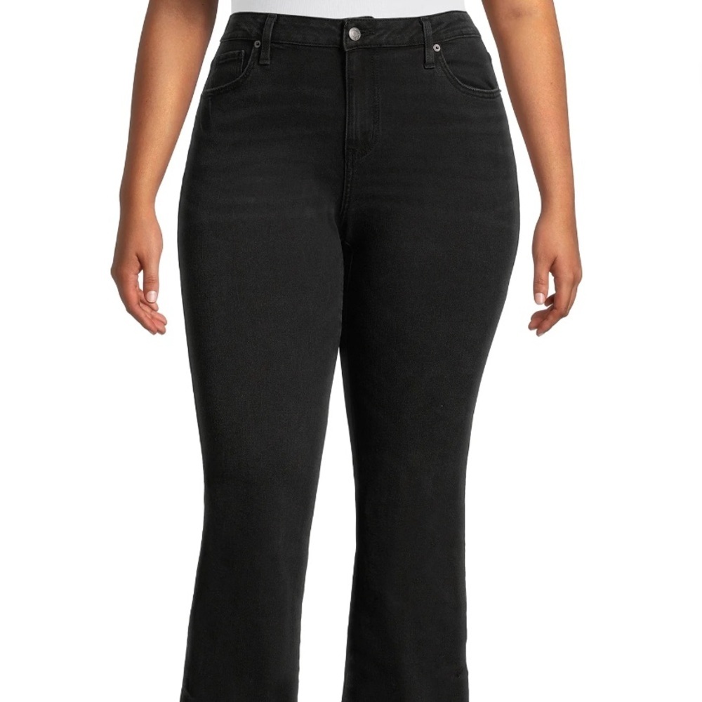 Time and Tru Women's Mid Rise Bootcut Jeans